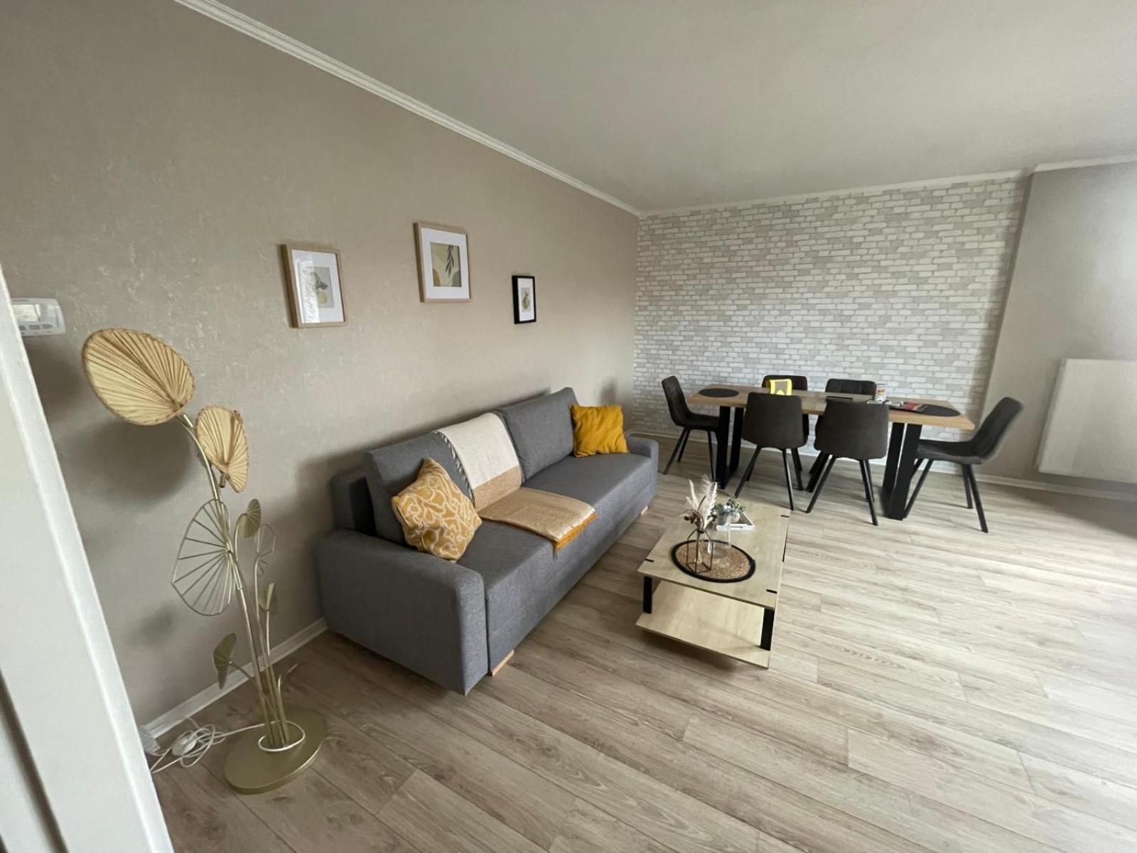 Evry Moon Apartment 70M2 Spacious And Bright Courcouronnes المظهر الخارجي الصورة
